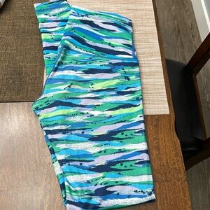 Women’s size 6 lululemon